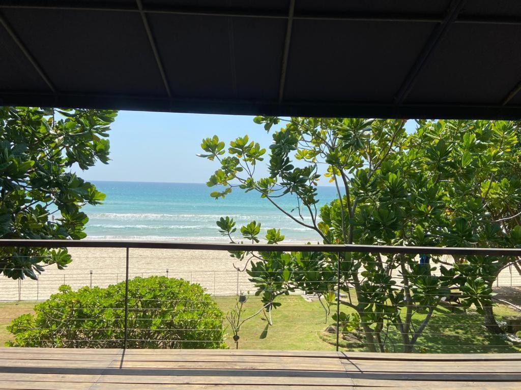 Solas Surf Ahangama Luaran gambar